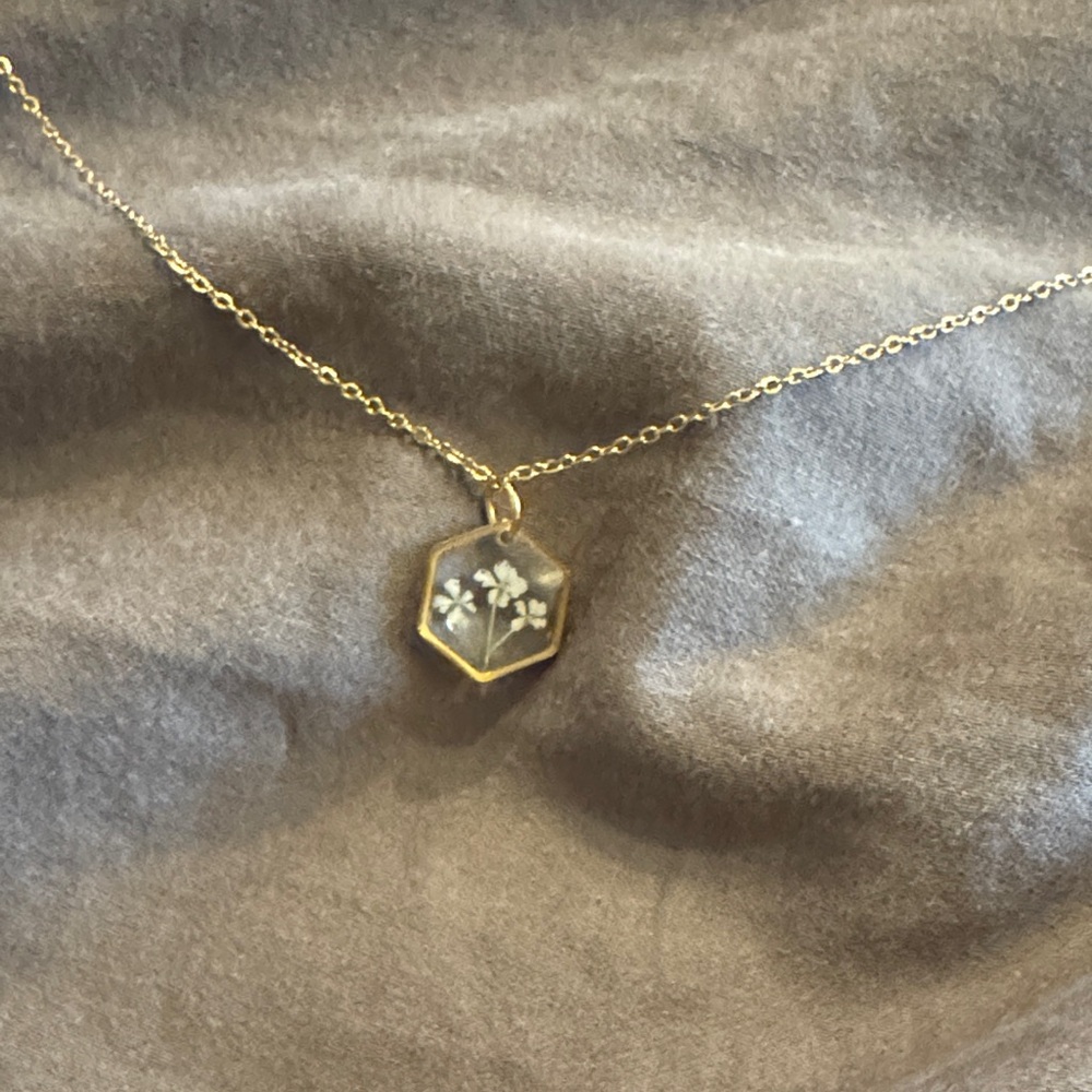 Gold-Colored Pressed Wildflower Floral Pendant Necklace